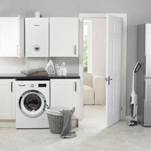 Worcester Bosch Greenstar 1000 30Kw Combi Boiler & Horizontal Flue 7736902179